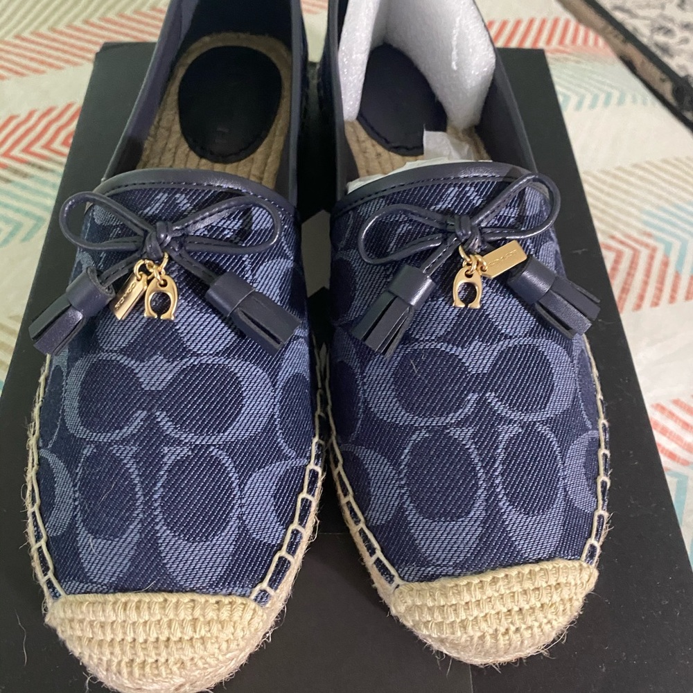 Brand New Coach Carson Sig Denim’s In Size US:9